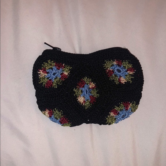 Almost Heart ❤️ shaped coin bag - Picture 2 of 3